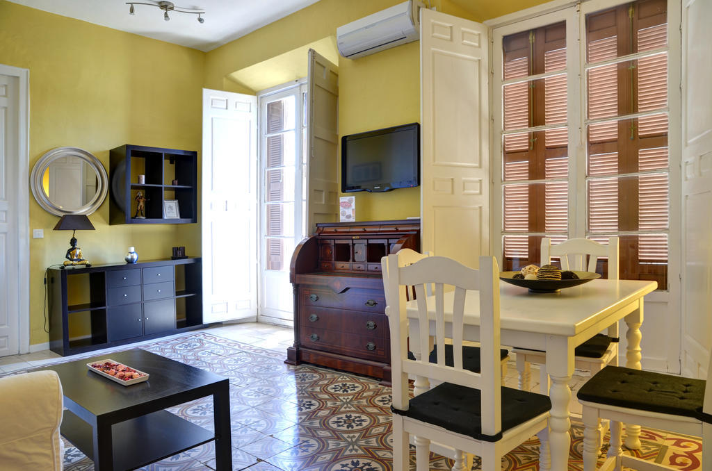 Apartamentos Gold Málaga Rom bilde
